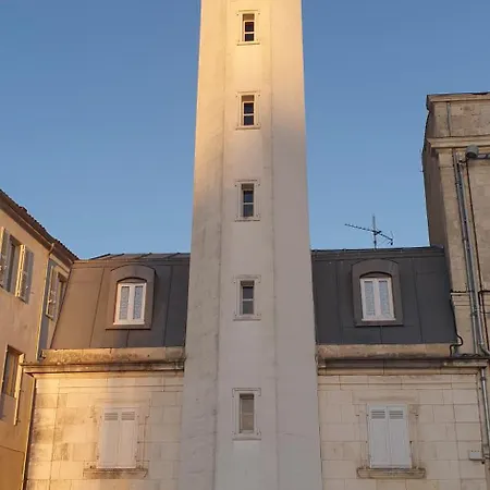 Baladin - Sur Un Voilier By Nuits Au Port La Rochelle (Charente-Maritime)
